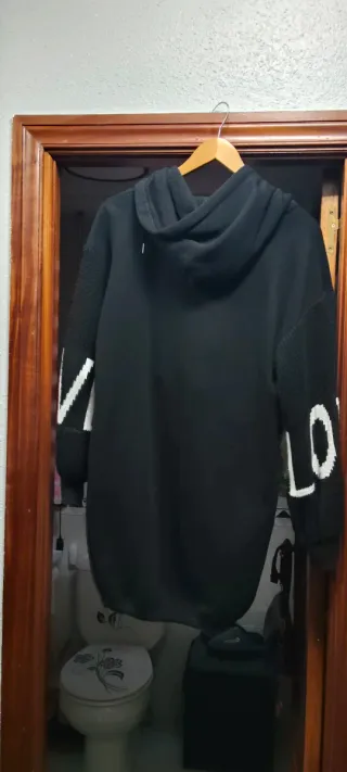 Vestido negro con estampado