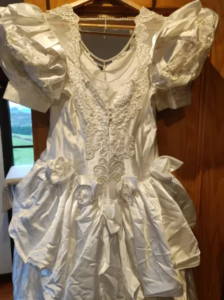 Vestido de Novia Años 90 Perlas