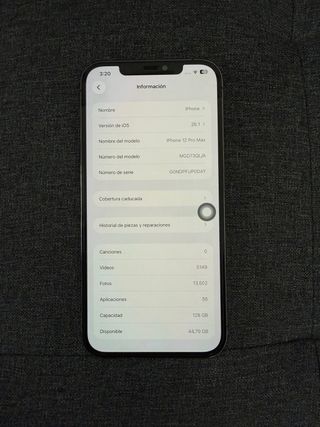 iPhone 12 Pro Max + AirPods 1era gene + fundas