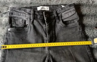 Pantalón vaquero Mango negro talla 34