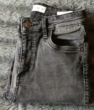 Pantalón vaquero Mango negro talla 34