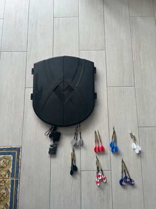 Diana de dardos electrónica con accesorios