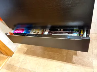 Mueble de baño y lavabo negro/blanco