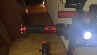 Patinete Xiaomi M365 con extras como nuevo