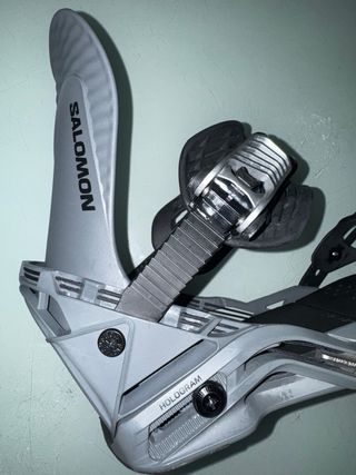 Fijaciones Snowboard SALOMON Hologram 2025
