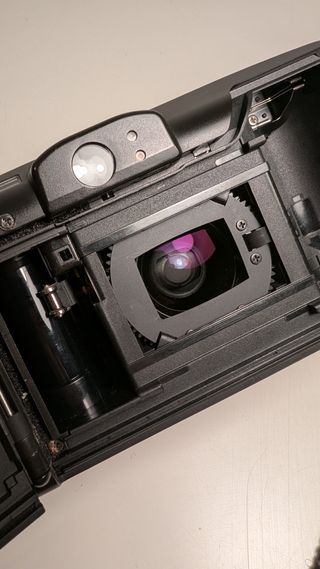 Canon Prima Super 105 + Funda Probada con carrete