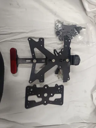 Portatarga Rizoma FOX Yamaha MT-07 (2014-2024)