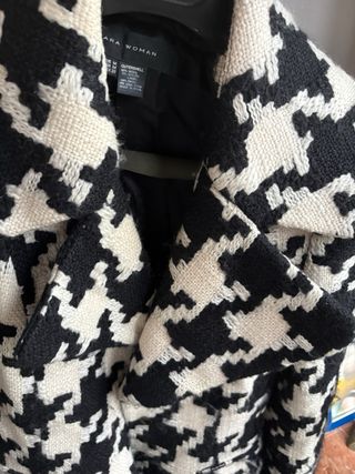 Abrigo ZARA pata de gallo lana M