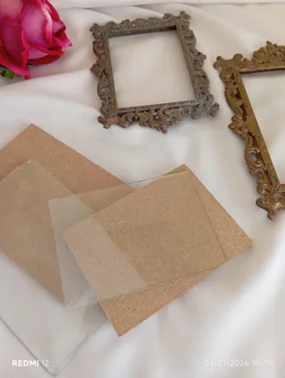 Cornici antiche in metallo