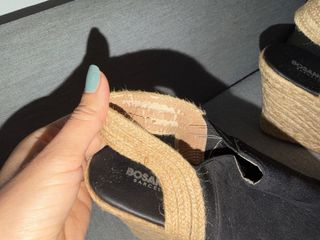 Sandalias cuña Bosanova negras y esparto