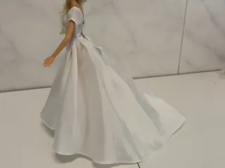 Abito da sposa bianco per bambola Barbie