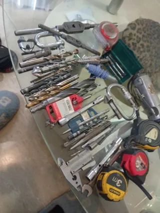 Lote radiales Hilti AG 125-BSE + accesorios,