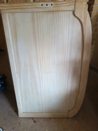 Cama individual de madera maciza de 90