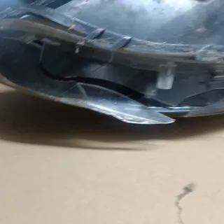 Faro Renault Clio Roto