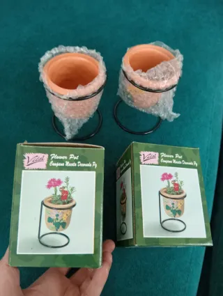 2 Macetas Pequeñas Decorativas Flores