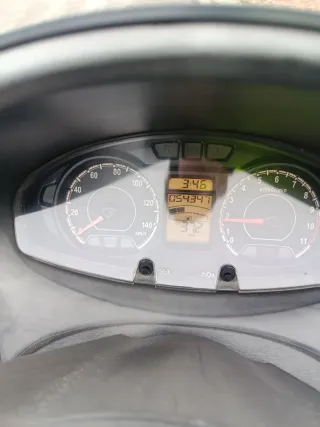 Suzuki Burgman 125 ABS Blanca