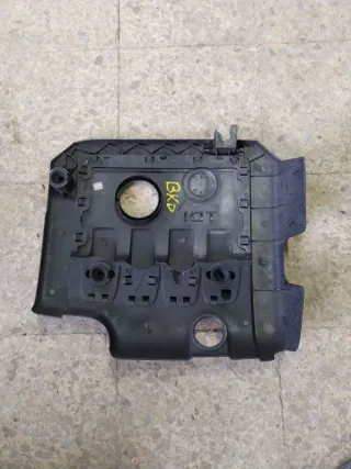 Tapa motor Seat Leon 140cv