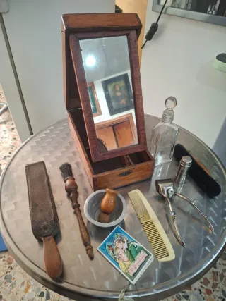 Set da barbiere in legno