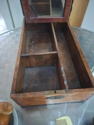 Set da barbiere in legno