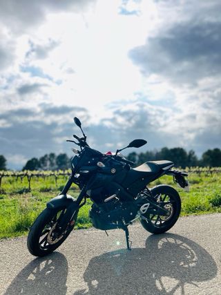 Yamaha MT-125 como nueva