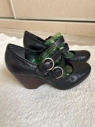 Zapatos Clarks tacón cuña negros