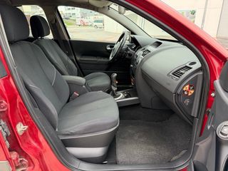 RENAULT MEGANE 1.6i 115CV !! 2.450€ !!