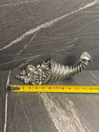 Cornucopia portafortuna in metallo