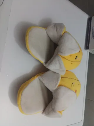 Pantofole a forma di banana