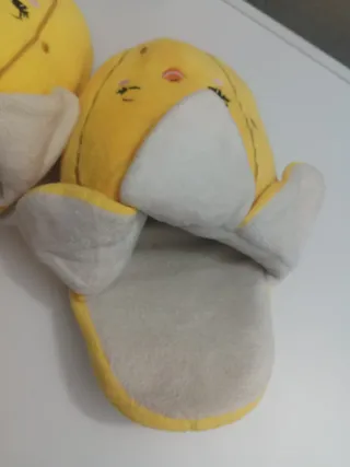 Pantofole a forma di banana