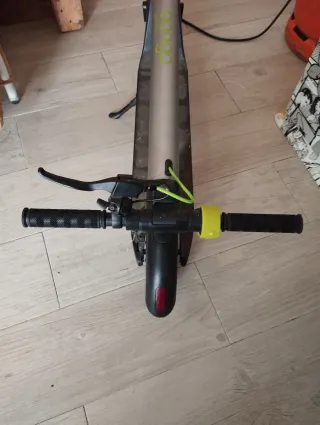 Patinete Eléctrico Bongo cecotec sería a conet.