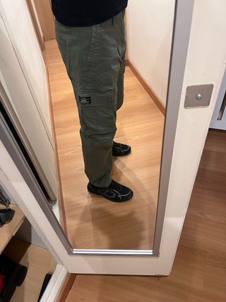 Pantalón cargo verde