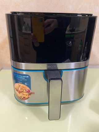 Freidora de aire Cecotec + moldes