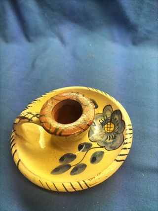 Palmatória em barro pintada à mão