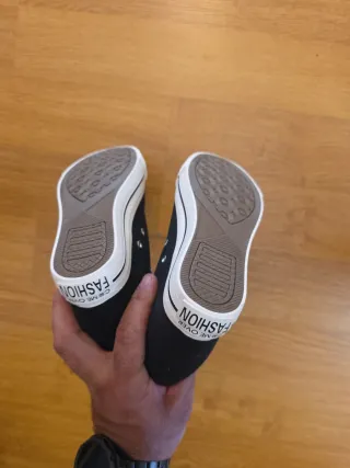 Converse Deportivas Mujer Negras y Blancas