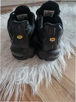 Nike Air Max Plus TN Negro Talla 40