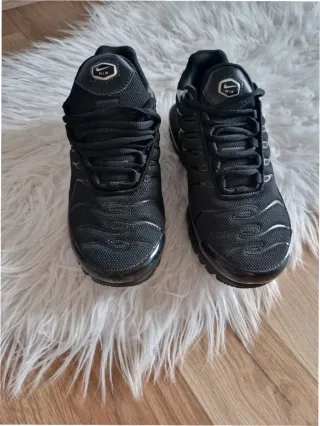 Nike Air Max Plus TN Negro Talla 40