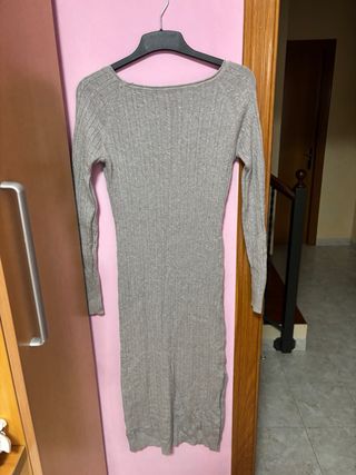 Vestido midi gris manga larga y bonitos dibujos