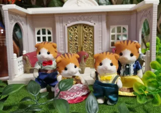 Familia Gato Maple Sylvanian Families