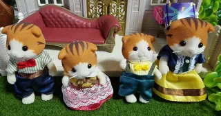 Familia Gato Maple Sylvanian Families