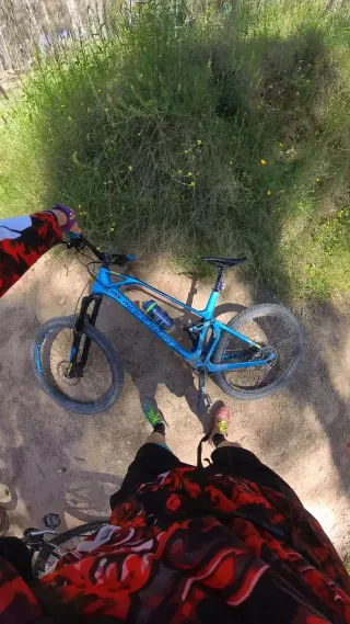 Bicicleta Enduro Mondraker Foxy R Azul eléctrico