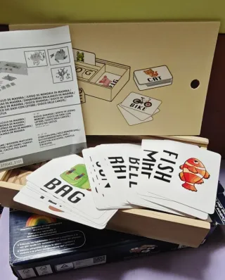 Cubos de madera con letras Playtive