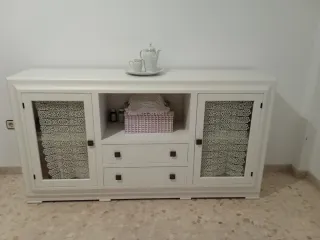 Mueble de salón comedor blanco