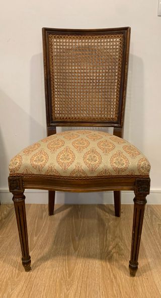 4 Sillas Clásicas Madera Respaldo Rejilla