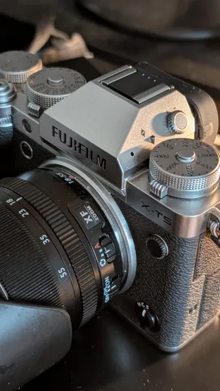 Fujifilm X-T5 + 18-55 | Impecable | Poco uso