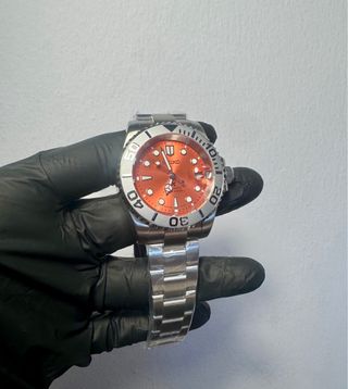 Reloj Seiko mod Automático Naranja