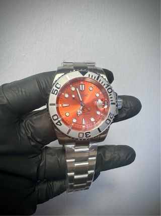 Reloj Seiko mod Automático Naranja