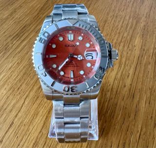 Reloj Seiko mod Automático Naranja