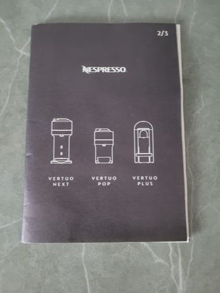 Cafetera Nespresso Vertuo Next Roja