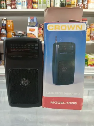 Radio AM/FM Crown 1688 Negra