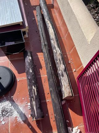 Carpintería Exterior: Restauración de Vigas y Mueb